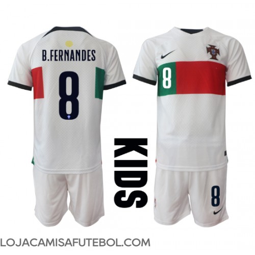 Camisa de Futebol Portugal Bruno Fernandes #8 Equipamento Secundário Infantil Mundo 2022 Manga Curta (+ Calças curtas)